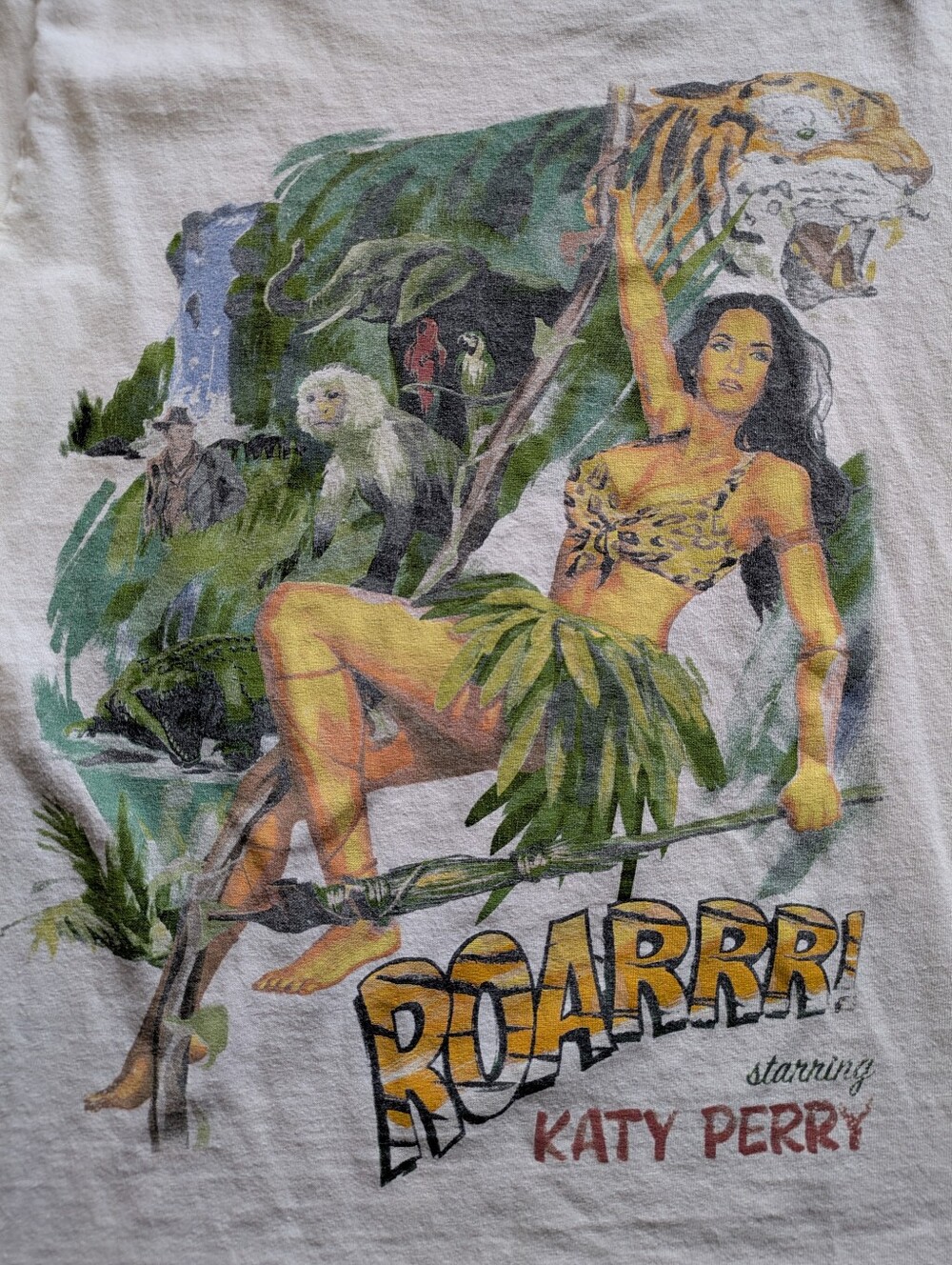 Katy Perry Roarrr! Jungle Pin-Up Art Print Tee - White Women's XS/Small
